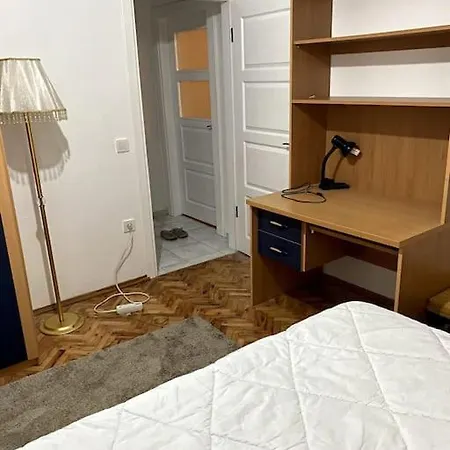 Апартаменты Lovely ,cozy Newly Furnished Great Location *